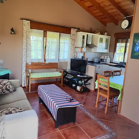 Сasa de vacaciones Casa Arribas *